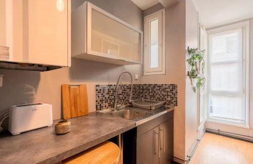 Grand T2 à 8mn de Lille et Stadium Terrasse et parking privé - Foto 26