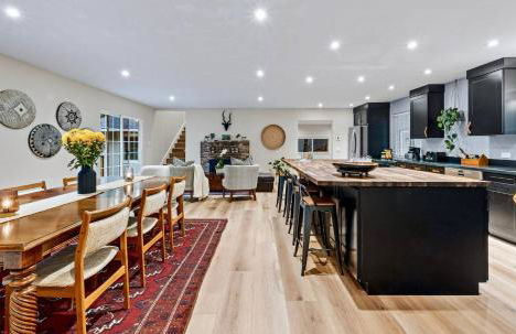 Spacious Cozy and Renovated Mountain Retreat - Foto 7