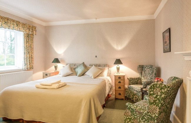 Marshwood Farm B&B - Photo 2