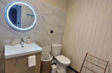 Downtown Limoges - Secure parking - Foto 9