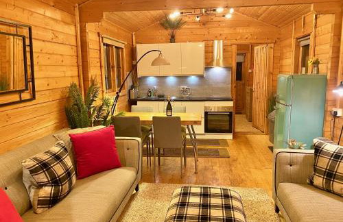Yealm Cabin Self Catering Log Cabin in Devon with Hot Tub - Foto 20