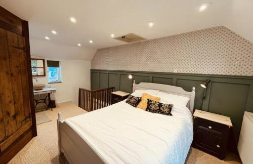 Charming Cottage Sleeps 4 With Sauna - Foto 18