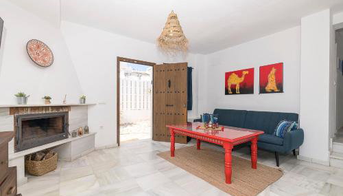 Preciosa Casa con Jardin y Piscina Privada en el Puerto de santaMaria - Foto 4