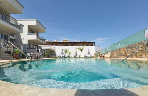 Modern Family apartment Ewa with pool, dining area on Crete coast - Photo 40
