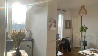 Appartement ensoleillé, central et tout équipé avec vue Tour Eiffel et Panthéon - Foto 4