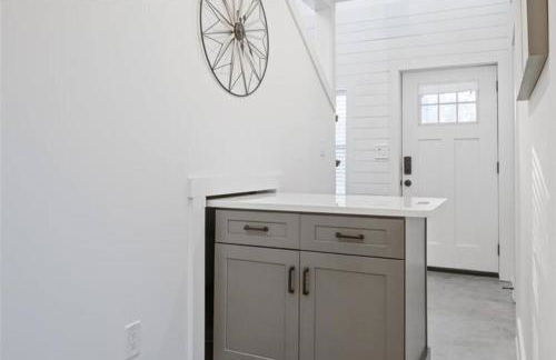 Lux Stay's Modern Loft Style Tiny Home in ATL - Foto 33