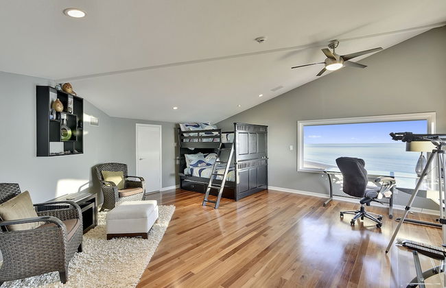 Chateau Soleil - Photo 5