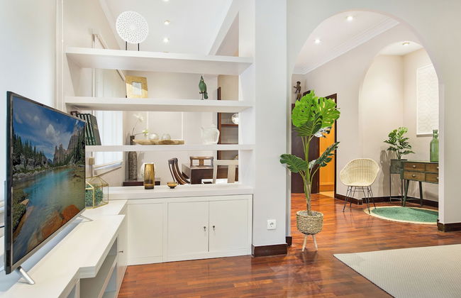 Stay U-nique Apartments Calvet - Photo 9