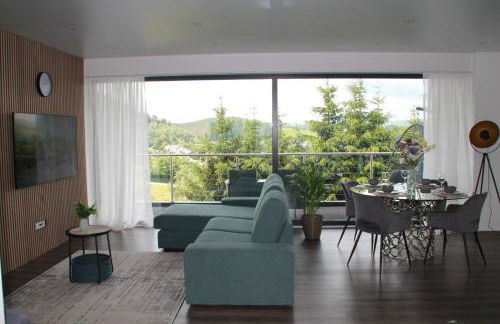 Stylische Wohnung, toller Ausblick Selbst-Check-in - Foto 2