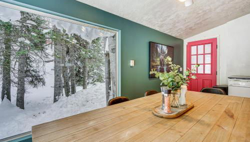 Solitude Mountain Cabin Creek-Side View and Hot Tub - Foto 4