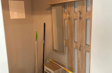 Gemütliche Ferienwohnung mit 1 Schlafzimmer, Wohnzimmer mit Schlafcouch & voll ausgestattete Küche - Foto 8