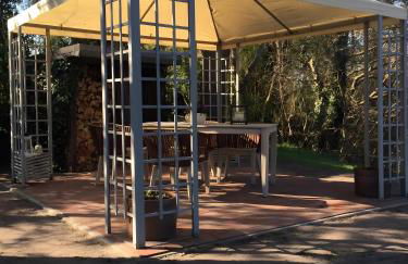 Idyllic Lakeside Cottage - Foto 10