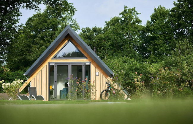 Romantic Wellness Escape - Photo 1