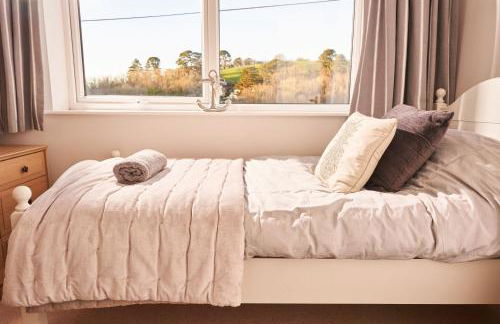 Port Side - Boutique Home with Outstanding River Views - Foto 14