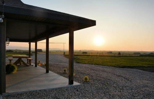 Hot Tub & Panoramic Views Bear Butte &Buffalo Chip - Foto 2