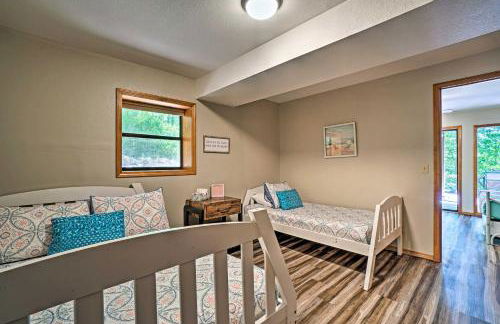 Home with Large Deck on Table Rock Lake! - Foto 24