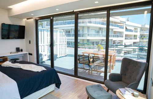 The First Key Luxury & small apartment in the center of Xanthi - Foto 2