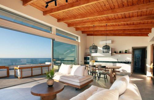 Villa Balance, Unwind with Panoramic Sea Views, by etouri - Foto 4