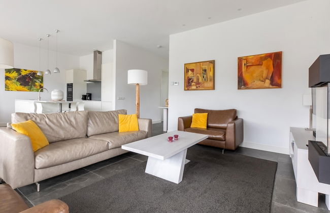 Brand new Luxury Villa on a Small-scale Park With its own Jetty - Foto 47