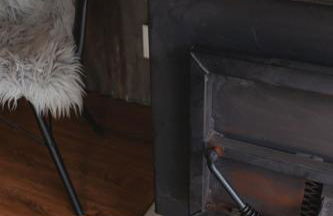 Secluded rustic 3-bedroom cabin on private land - Photo 19