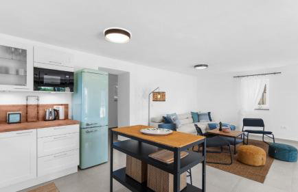 Villa Saini with Sea View - Photo 8