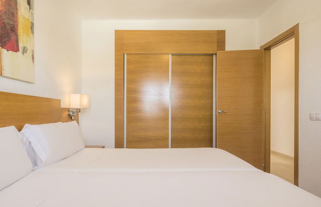 Aparthotel ILUNION Costa Sal Lanzarote - Photo 8