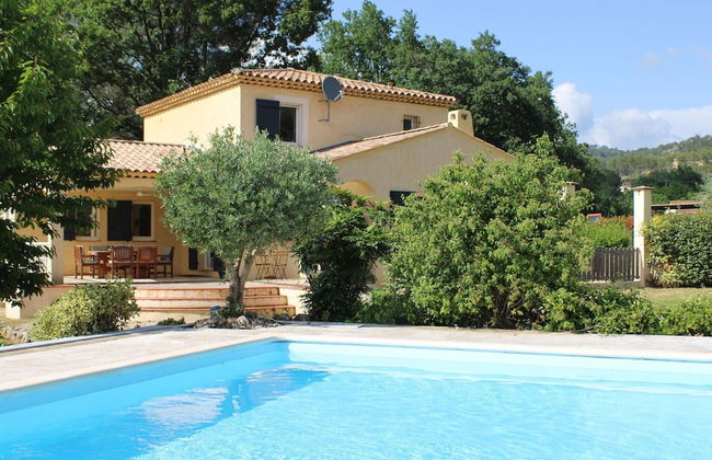 Comfortable Holiday Home With Pool - Foto 17