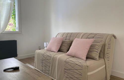 La Dinière - Calme - Jardin - 15mn du Futuroscope - Foto 20