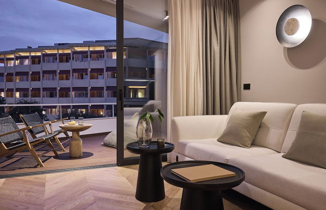 Cama Luxury Suites Kavouri - Foto 48