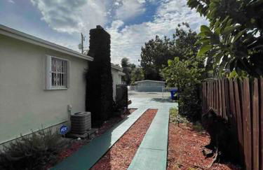 “La Casita” Beautiful home in the heart of Miami ! - Photo 8