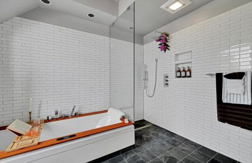 The Boat House Water Views Sunsets - Foto 42