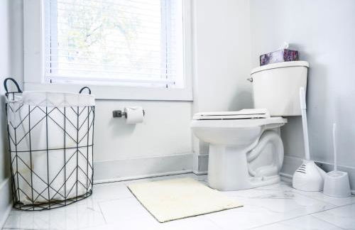 Less than 1mi to Little Caesars Arena, 2BR with Free Parking - Foto 19