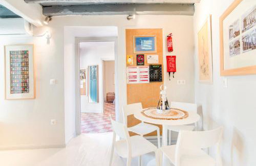 AVLI Central Athens Hideaway Walk to All Attractions - Foto 49