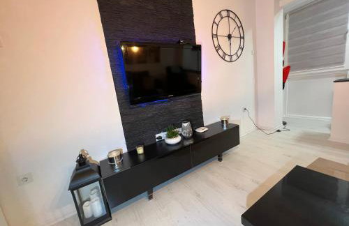 Apartman Paola - massage chair- 0-24 self check IN OUT- Županja - Foto 15