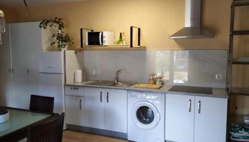 Charming House in Parada with Large Garden - Foto 2