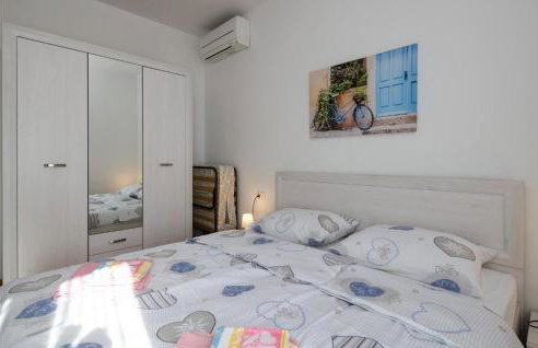 Lovely Home In Nedescina With Wifi - Foto 23