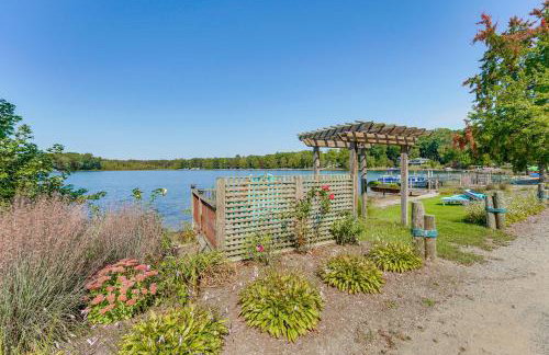 13 Mi to South Haven Lakefront Retreat with Dock! - Foto 25