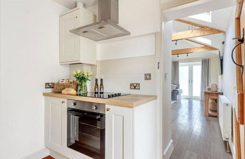 The Cowshed - Photo 15