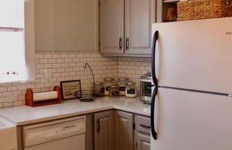 The Mountain House - An Oasis in Town! Summer Sleeps 10! - Foto 15