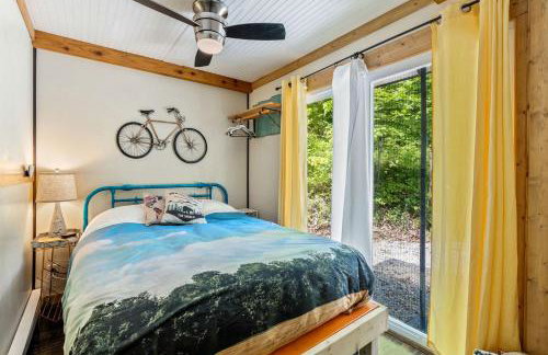 Unique Dover Accommodation with a Hot Tub Perfect for Glamping in Ohio - Foto 4
