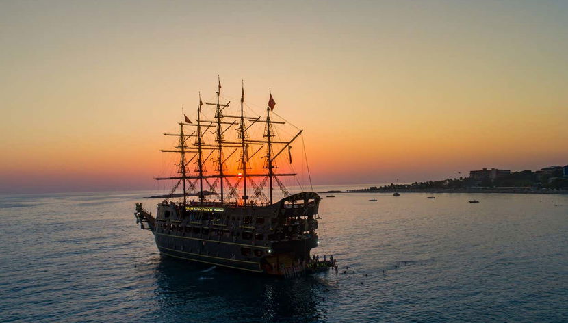 Alanya Sunset Cruise - Photo 2