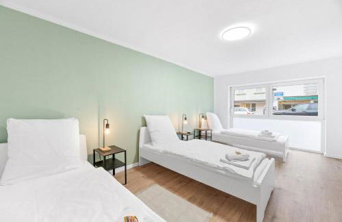 Moderne Monteurwohnungen in Nürtingen Zentrum Kitchen, Wifi, Smart TV - Photo 59