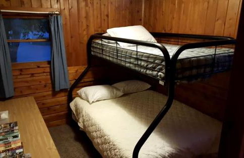 Remote Cabin Vacation Rental on Beautiful Somo Lake, Wisconsin - Foto 7