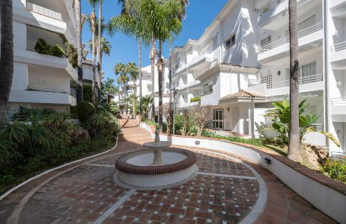 Stunning Duplex by the Golf & Terrace by the beach - Foto 53