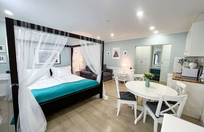 Revelton Suites Riga - Photo 9