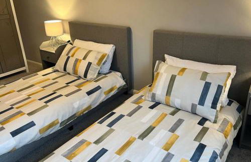 Very comfy 3 bed town house - Foto 58