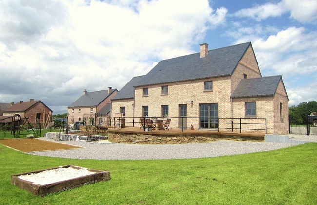 Cosy Holiday Home in Vodelee With Private Garden - Foto 1