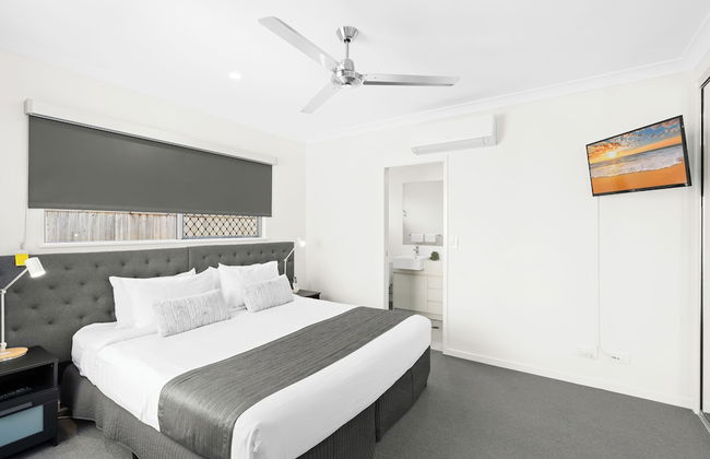 Blue Lagoon Villas - Photo 4