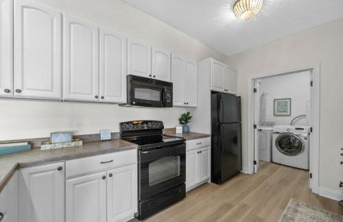 Bluebird Sanctuary w Stunning Sunset Views Sleeps 28 - Foto 52