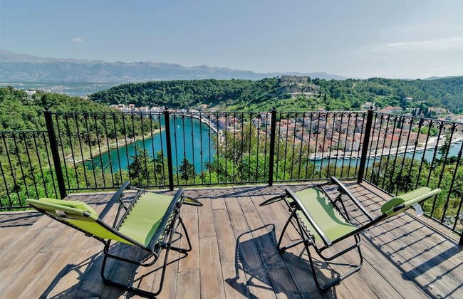 Luce - Pool and View - A1 - Photo 18